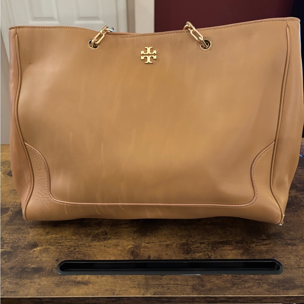 Tory Burch Tan Leather Tote Bag gently used fair condition.